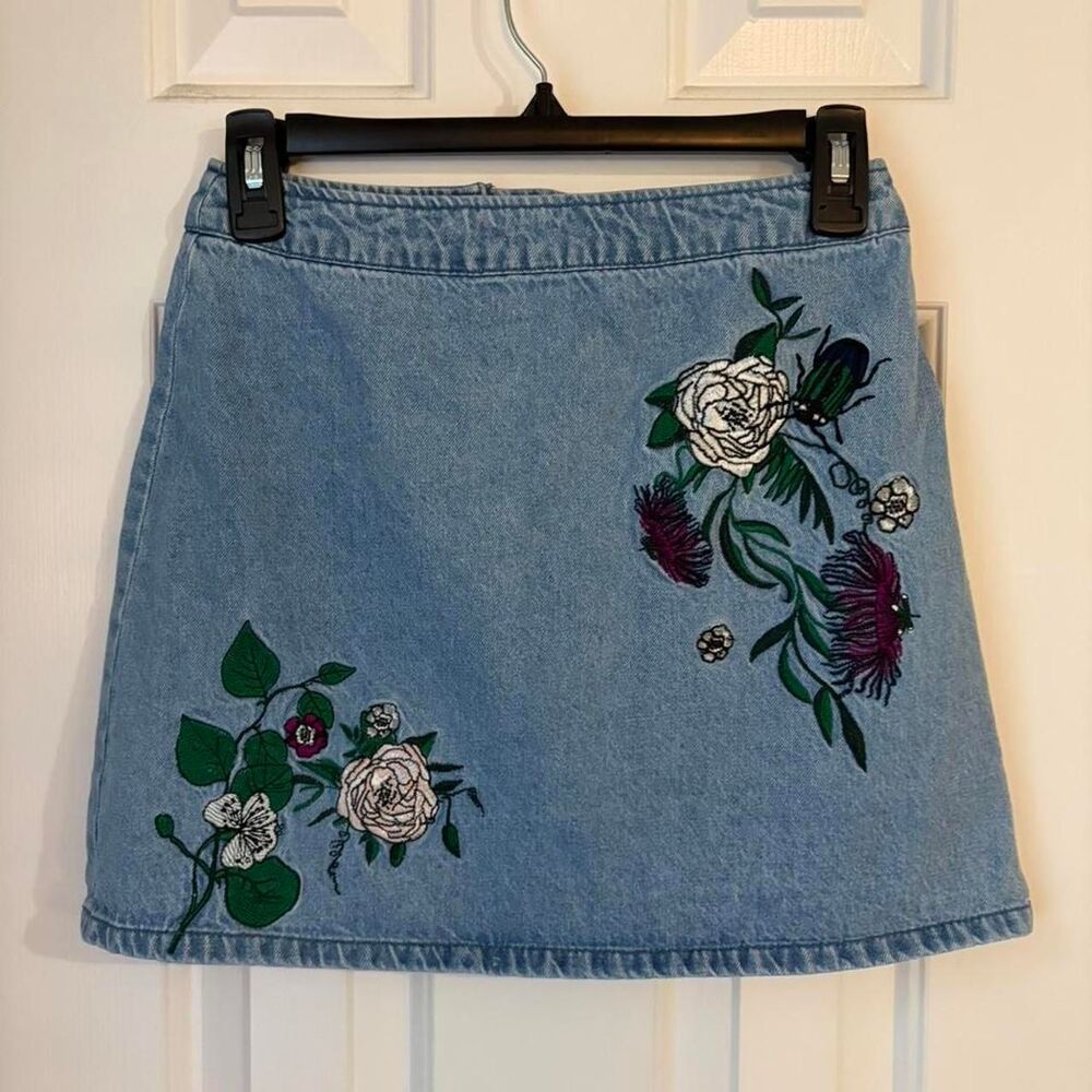 Boho H&M denim floral embroidered skirt mini boho festival y2K coquette grunge